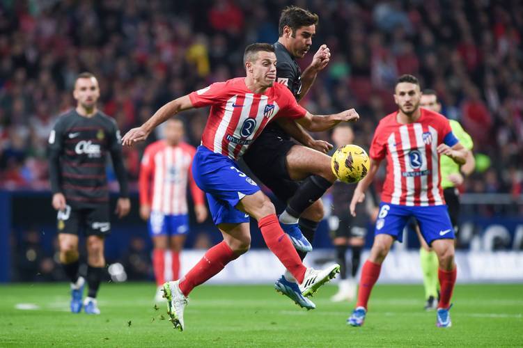 意媒：邓弗里斯和姆希塔良都可能错过对阵马竞的比赛（意媒：邓弗里斯、姆希塔良恐双双缺席对阵马竞）