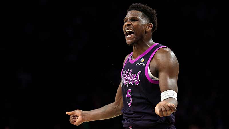 塞尔：赫罗纳高层非常喜欢巴萨中场贝尔纳尔，想在冬窗租借他（塞尔：赫罗纳高层青睐巴萨中场贝尔纳尔，计划冬窗租借）