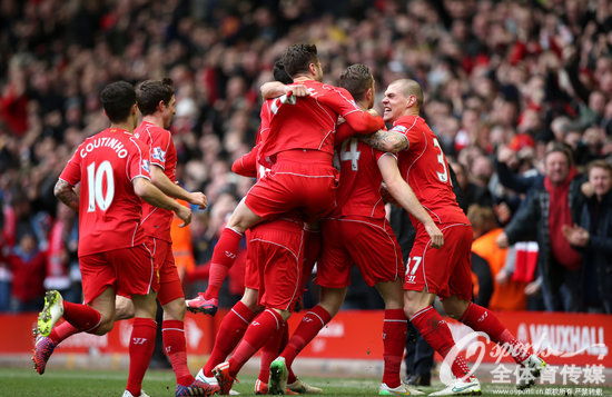 惊魂重演？巴萨死守诺坎普！严防德国球迷再度攻陷主场（噩梦会否重现？巴萨严阵以待死守诺坎普，防德国球迷再袭主场）