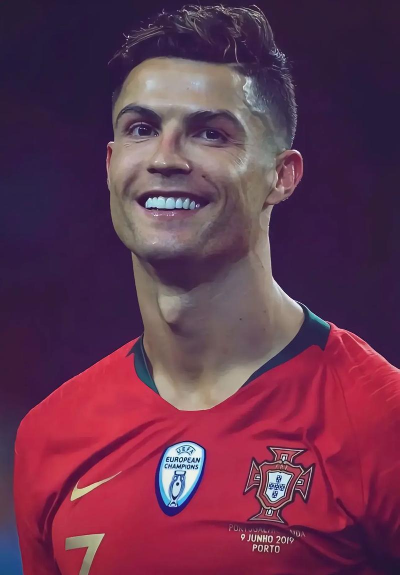 托蒂回忆向对手吐口水事件：我至今仍对那次行为感到羞愧（托蒂谈当年对对手吐口水：至今仍感羞愧）